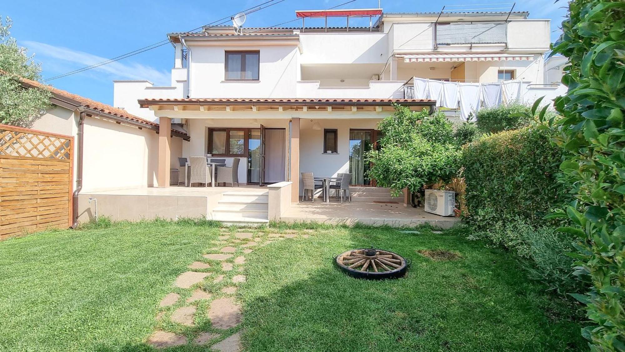 Doris One Apartman Novigrad Istria Kültér fotó