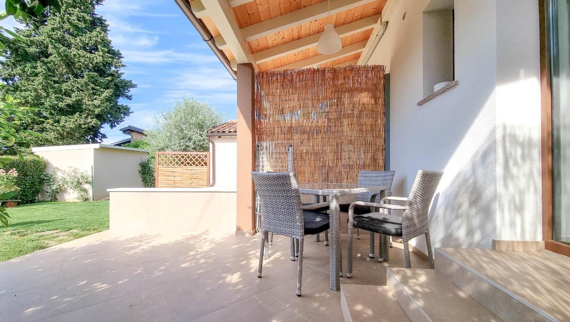 Doris One Apartman Novigrad Istria Kültér fotó